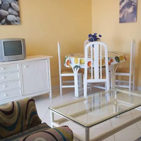 Tabiz Apartament *